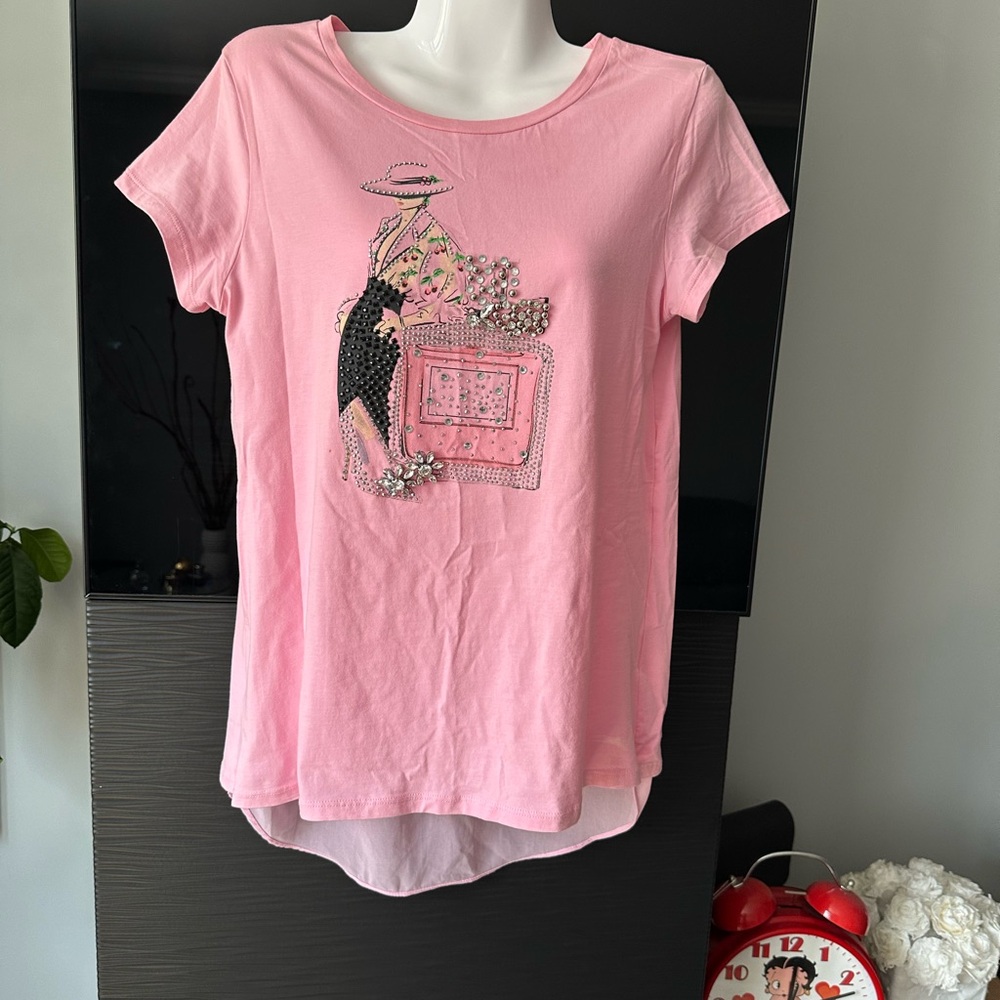 Pink Graphic High Low Short Sleeve Tee